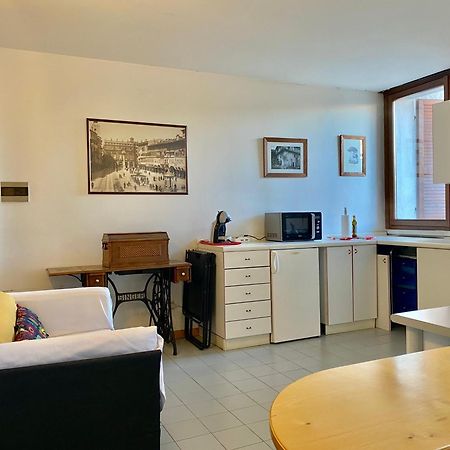 Appartamento Super Centrale Verona Luaran gambar